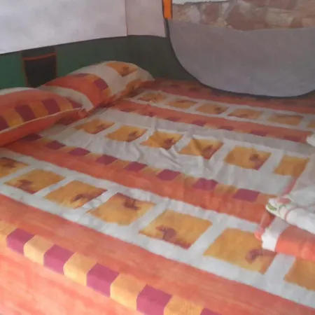 Garden Lake Camping Ksamil Exterior photo