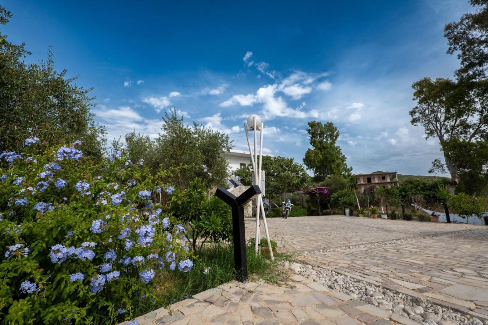 Garden * Ksamil